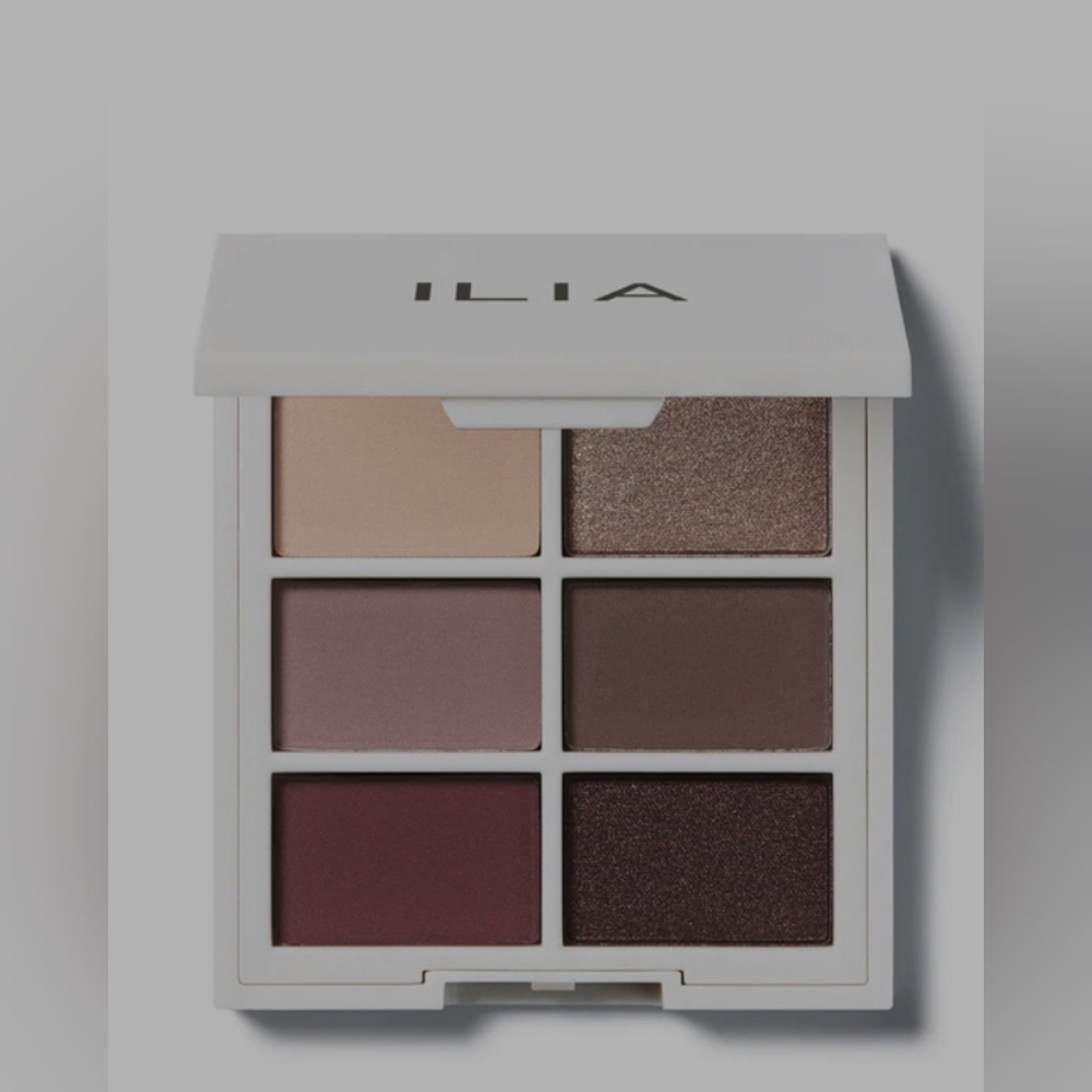 ILIA The NECESSARY Eyeshadow Palette Cool Nude. BNIB